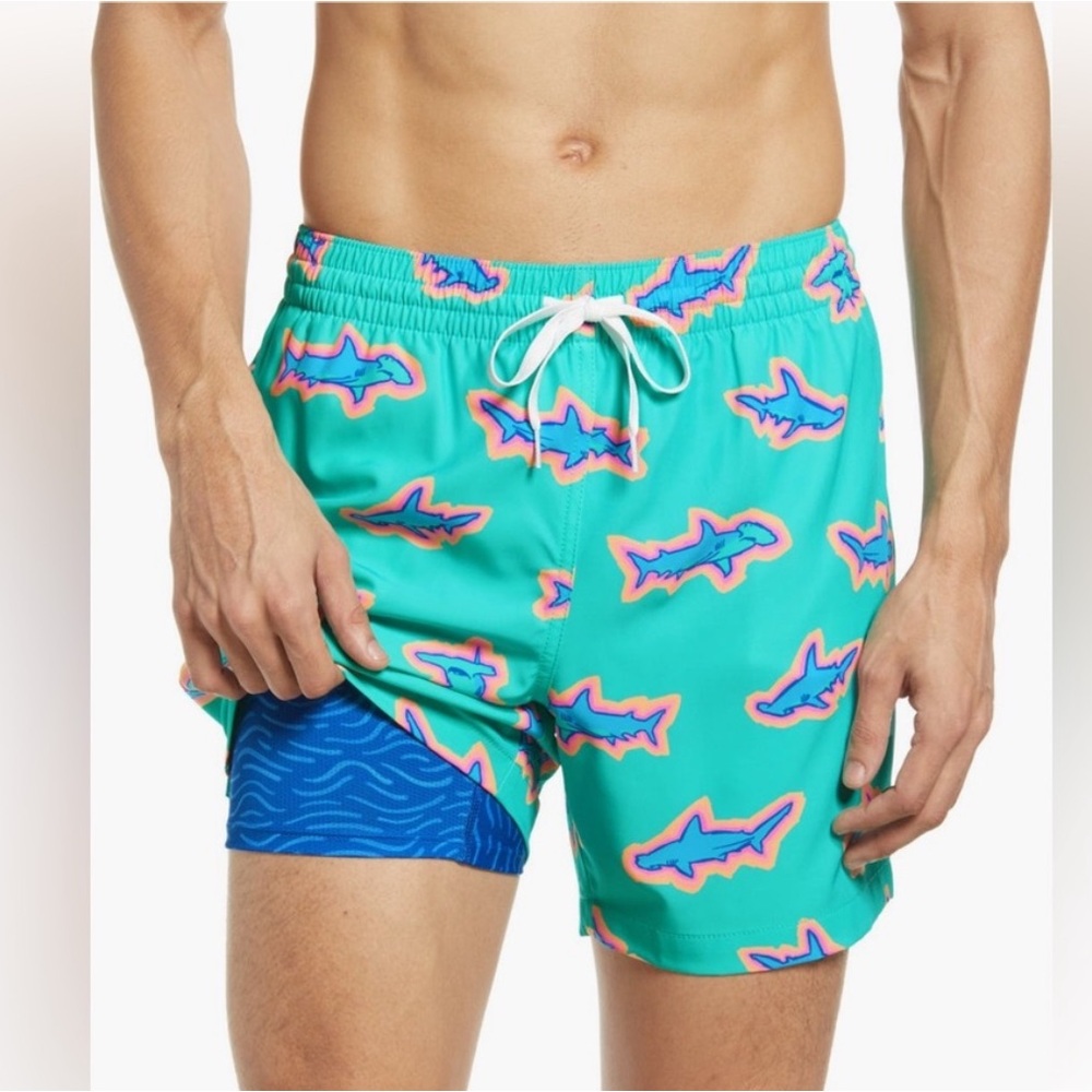 • Chubbies •